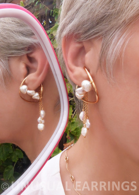 Perris - Baroque Pearl with dangle